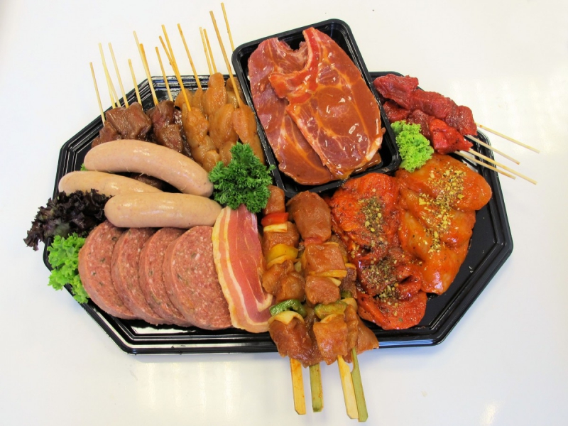 boucherie-SAORGE-min_bbq_butcher_shop_supermarket_meal_party-766127